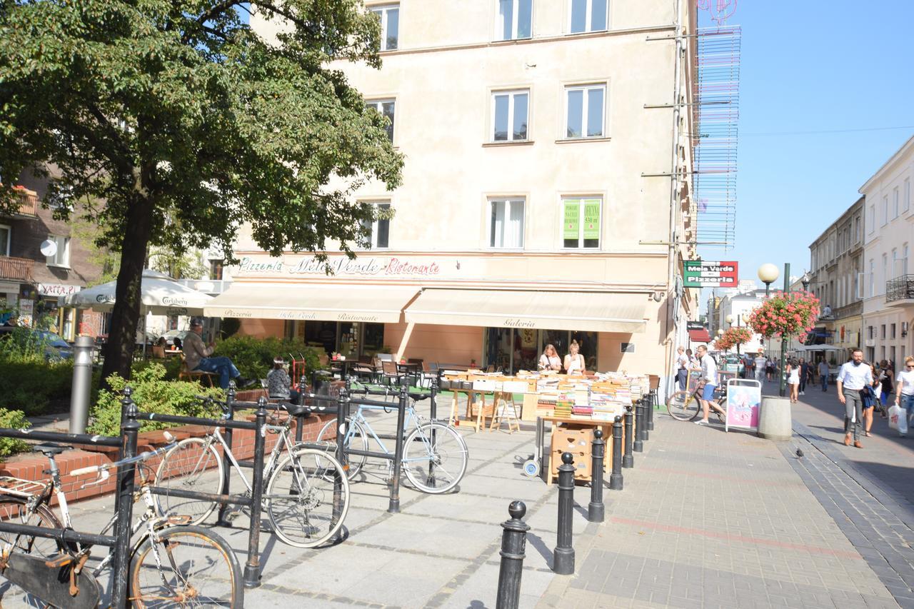 Elegant Apartment Chmielna Promenade Warsaw Exterior photo