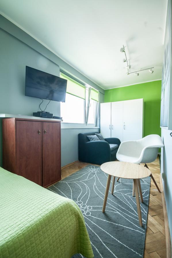 Elegant Apartment Chmielna Promenade Warsaw Exterior photo