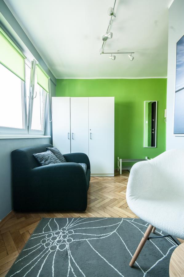 Elegant Apartment Chmielna Promenade Warsaw Exterior photo